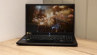 Обзор игрового ноутбука Acer Nitro V15 (2025): бюджетная мощность с огнём и шумом