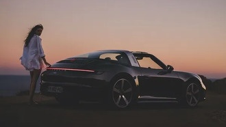 Продажи Porsche упали четвертый год подряд, прибыль обвалилась на 99%