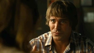 «Железная хватка» с Заком Эфроном и Джереми Алленом Уайтом выйдет на Netflix в феврале