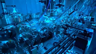 Физики создали «кота Шрёдингера» из тысяч атомов натрия