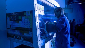 Магнитная фрустрация открывает путь к новым квантовым состояниям