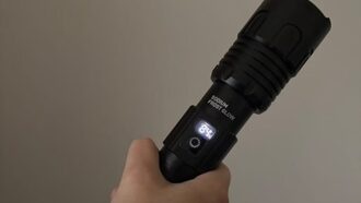 В мире появился первый фонарь с натрий-ионным аккумулятором на 10 000 мАч