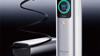 Dreame представила портативный аккумулятор на 165 Вт со встроенным кабелем и экраном