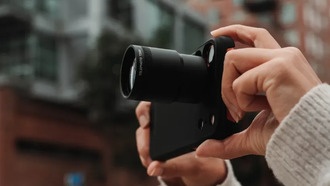 Американский производитель выпустил телеобъектив-удлинитель для iPhone: до 24-кратного зума