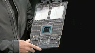 NVIDIA начала поставки первых образцов суперчипа Vera Rubin