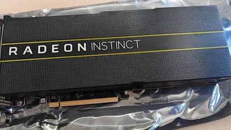 Российский ютубер купил за 12000 рублей 8-летнюю профессиональную видеокарту AMD с 32 ГБ HBM2 и запустил на ней игры