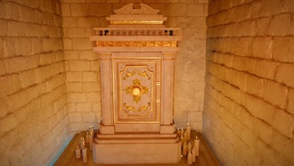 Как открыть сундук Восточного двора в Crimson Desert