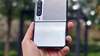 Huawei Pura X: продажи первого широкоформатного складного телефона превысили 1,5 млн штук