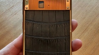 Представлен роскошный смартфон Dreame AURORA LUX с корпусом из кожи крокодила и золота