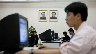 Два гражданина США получили в сумме 18 лет тюрьмы за организацию «ноутбучных ферм» для Северной Кореи