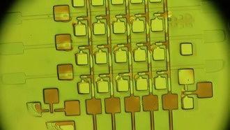 Энтузиаст создал работающие ячейки DRAM в сарае: шаг к домашнему производству памяти