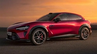 Xiaomi готовит премьеру двух флагманов: спорткар YU7 GT и смартфон Xiaomi 17 Max с батареей 8000 мАч