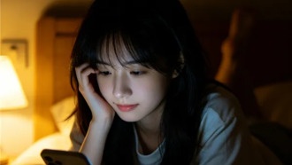 «Режим защиты глаз» в телефонах: почему он не спасает зрение, а может и навредить?