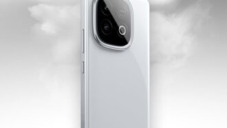 iQOO Neo 10 в расцветке Alpine White: дата старта продаж в России