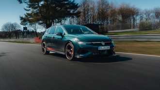 Volkswagen Golf GTI Edition 50 побил рекорд Honda Civic Type R на Нюрбургринге, став самым быстрым серийным переднеприводным автомобилем