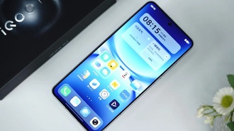 Представлен iQOO 15T: первый в мире смартфон на чипе Dimensity 9500 «Monster»