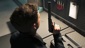 Прохождение миссии «Человек часа» в 007 First Light: как украсть снаряжение из лаборатории Q