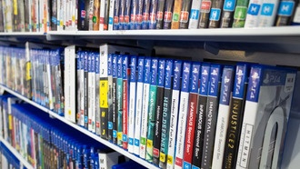 Sony подтвердила отказ от физических носителей: акции компании взлетели, несмотря на критику геймеров