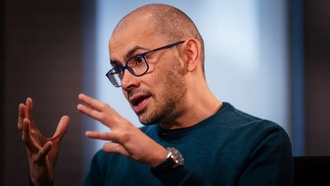 Глава DeepMind призвал к созданию независимого органа для регулирования передового ИИ
